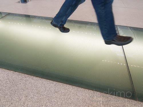 jockimo jfk glassflooring 2