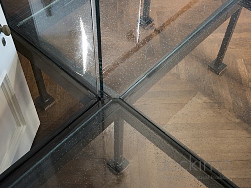 FDR glassfloor close